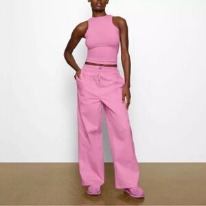 Skims Outdoor Woven Pants Bubblegum